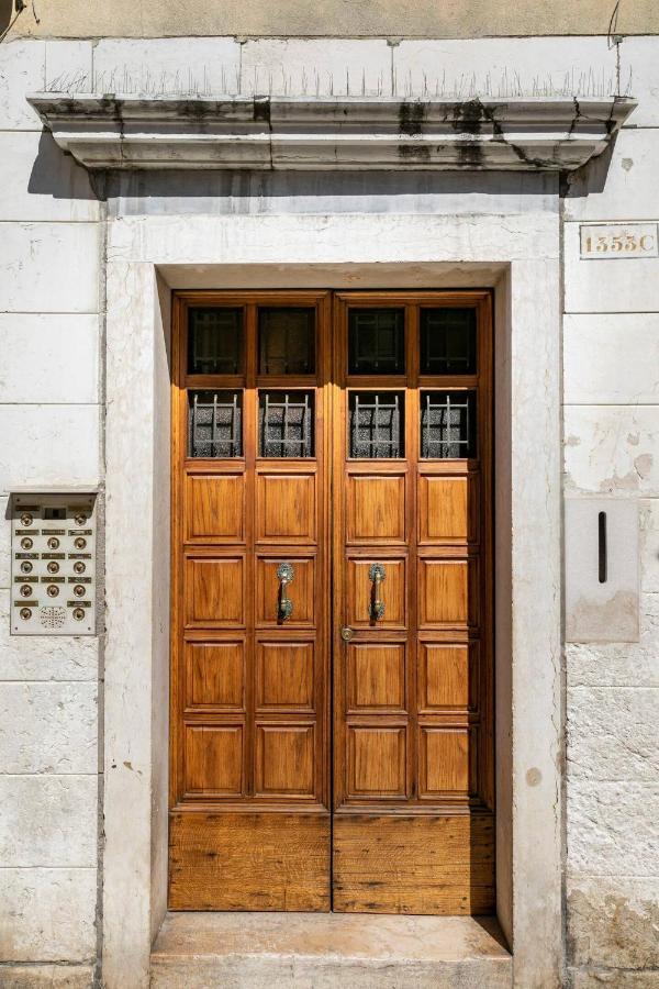 Le Mansarde Deluxe Ξενοδοχείο Βενετία Εξωτερικό φωτογραφία